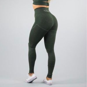 Alphalete Revival Pant
